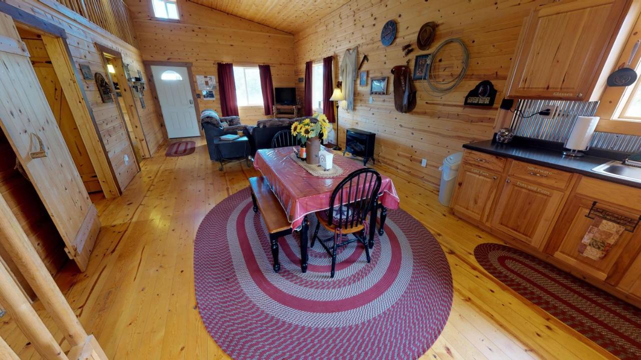 Ranch Mountain Cabin, Stunning! Campfire, Hiking Monticello Extérieur photo