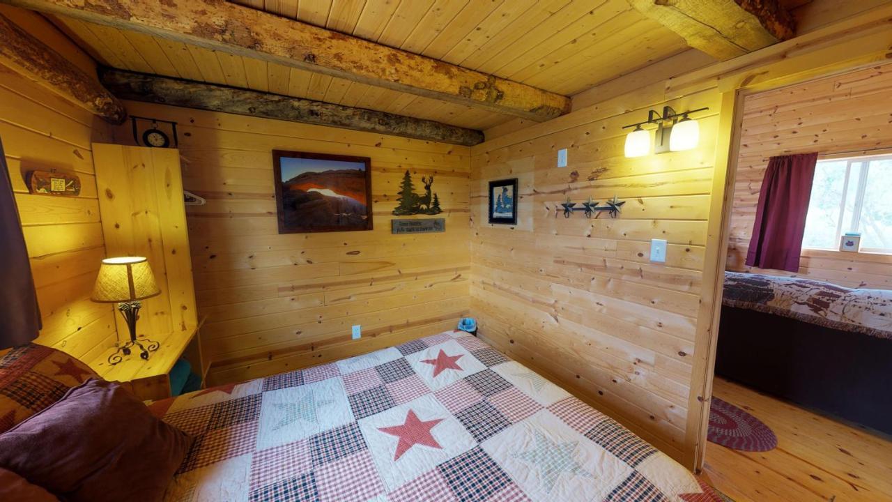 Ranch Mountain Cabin, Stunning! Campfire, Hiking Monticello Extérieur photo